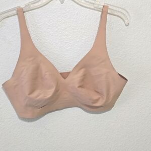 - Knix 1 everyday vneck bra  L